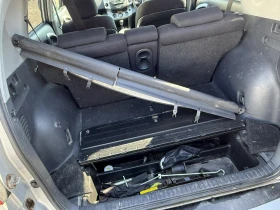 Toyota Rav4 2. 2 D-4D 136 к. с. НА ЧАСТИ, снимка 11