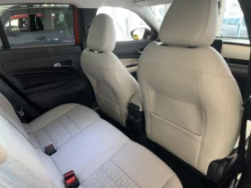 Fiat 600e La Prima DISTR 360* Winter Pack Keyless Blind Spot, снимка 12