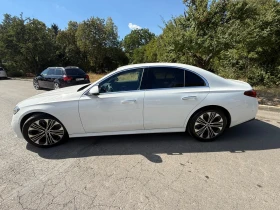 Mercedes-Benz E 220 В гаранция до 2027 Г на 32000 км като нова , снимка 3