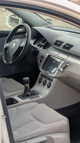 Обява за продажба на VW Passat CR 170 ~7 600 лв. - изображение 7