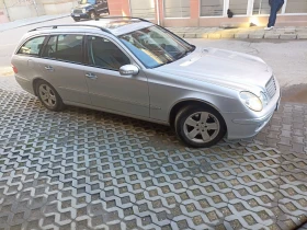 Mercedes-Benz E 220, снимка 7 - Автомобили и джипове - 53630140