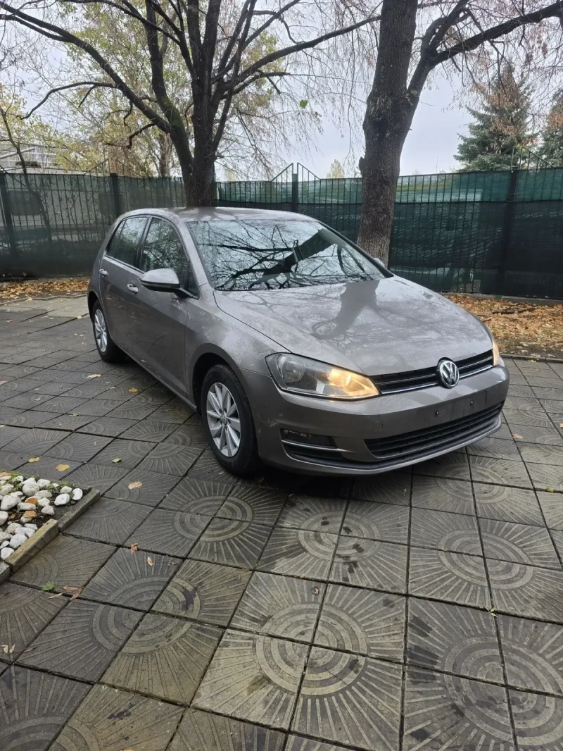 VW Golf 1.6 tdi, снимка 9 - Автомобили и джипове - 47999908