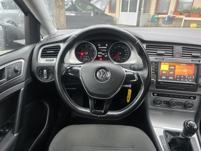 VW Golf 1.6 tdi, снимка 10 - Автомобили и джипове - 47999908