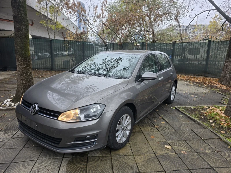 VW Golf 1.6 tdi, снимка 8 - Автомобили и джипове - 47999908