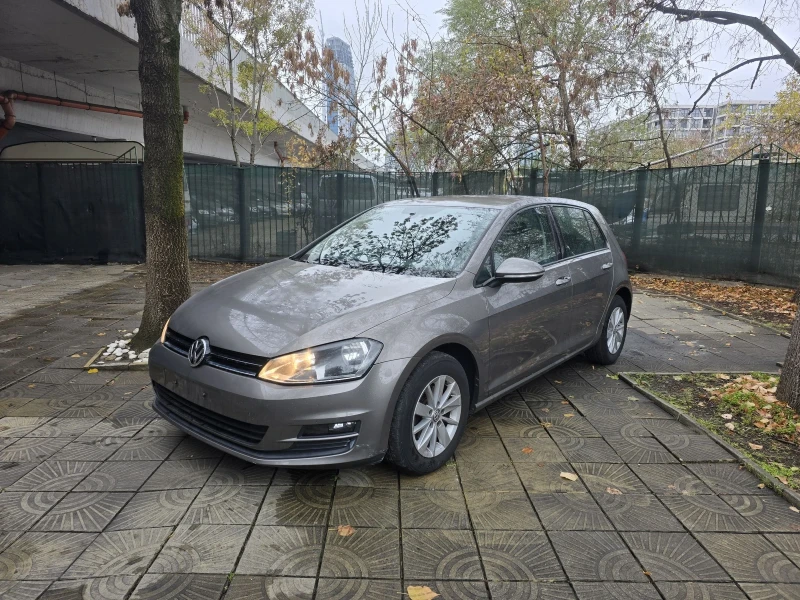 VW Golf 1.6 tdi, снимка 7 - Автомобили и джипове - 47999908