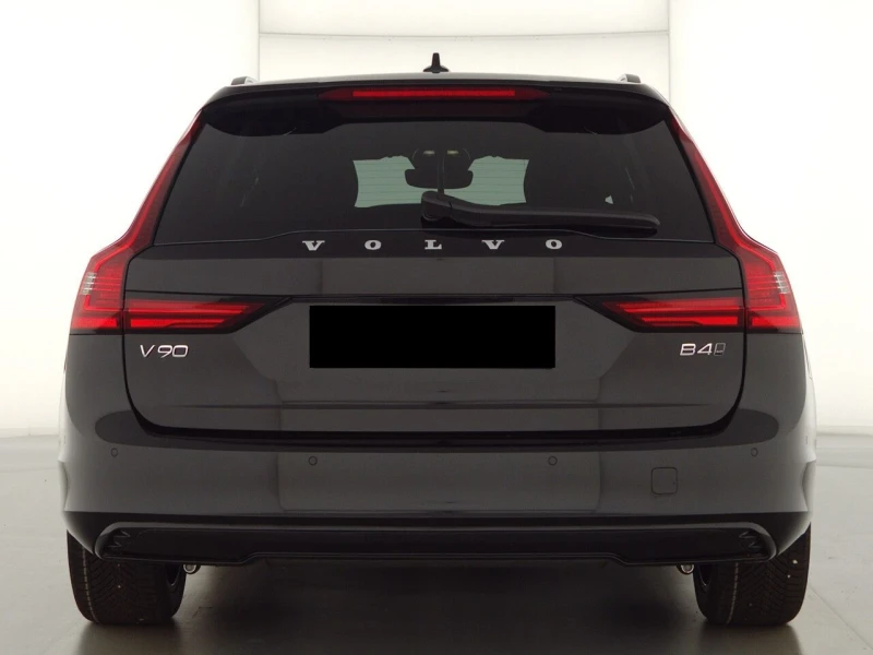 Volvo V90 B4 = R-Design= Гаранция, снимка 2 - Автомобили и джипове - 48103065