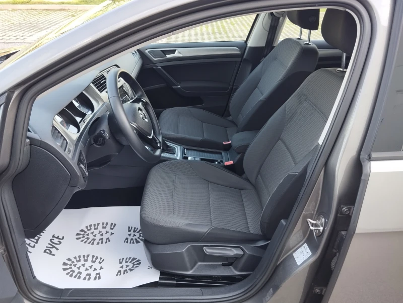 VW Golf 1.6TDI DSG, снимка 6 - Автомобили и джипове - 50041041