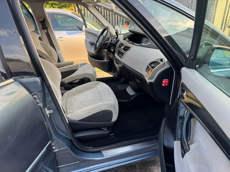 Citroen C4 Picasso 1.6HDI 100HP AVTOMAT KLIMA 7 MESTEN 2010G, снимка 13 - Автомобили и джипове - 52441813