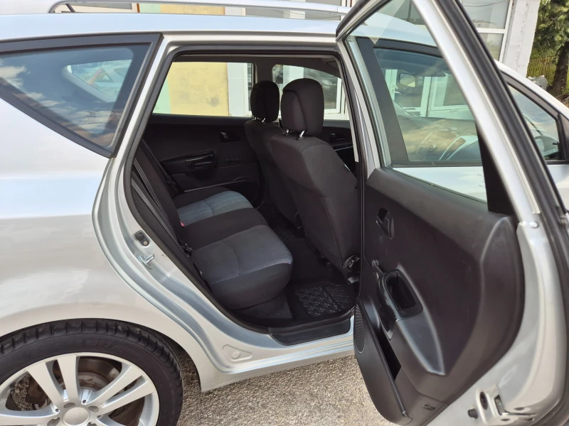 Kia Ceed 1.4I KLIMA ITALY, снимка 11 - Автомобили и джипове - 51142904