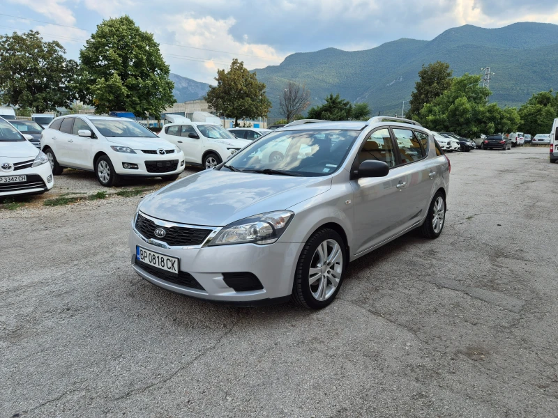Kia Ceed 1.4I KLIMA ITALY, снимка 8 - Автомобили и джипове - 51142904