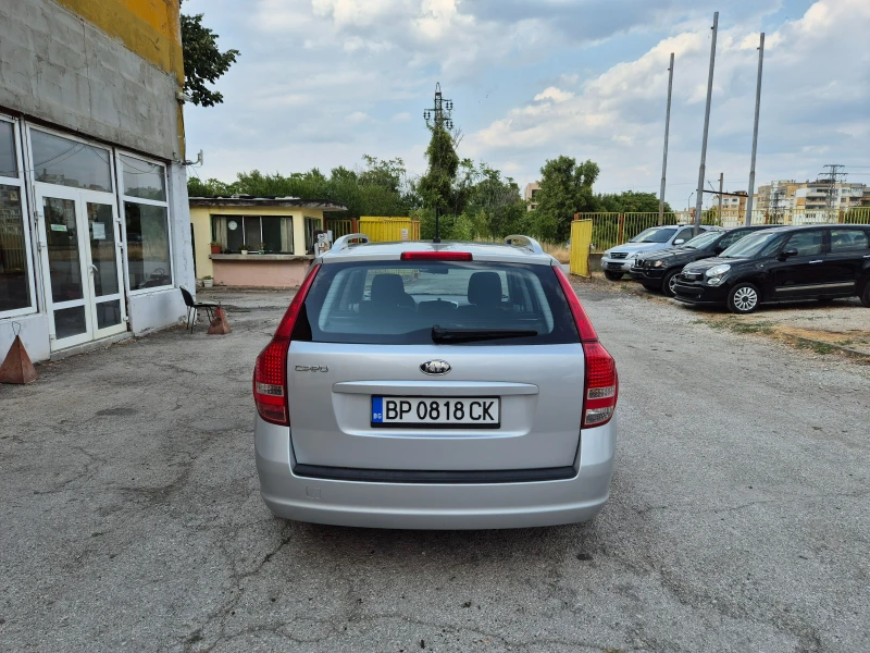 Kia Ceed 1.4I KLIMA ITALY, снимка 5 - Автомобили и джипове - 51142904