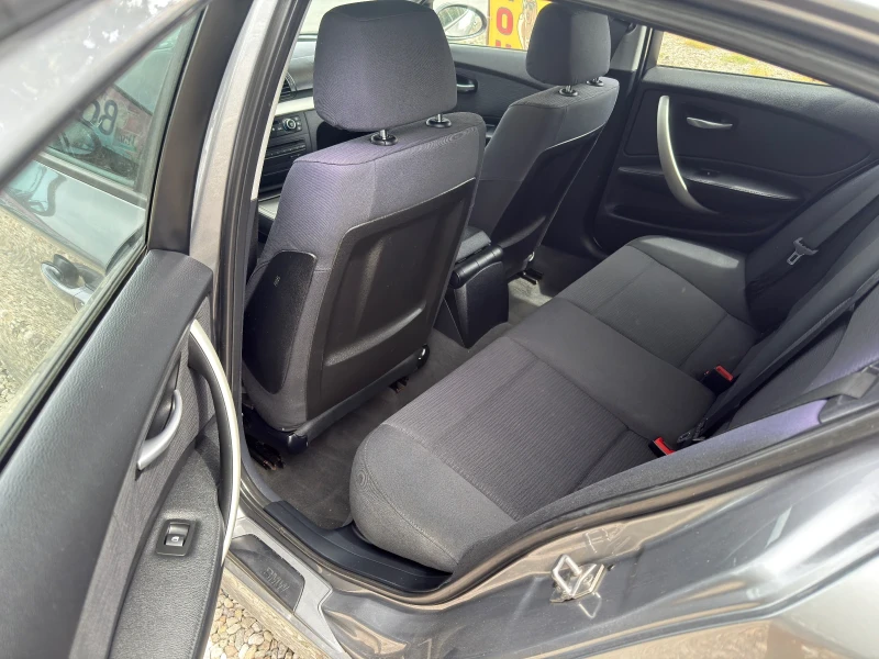 BMW 118 2.0 D NAVI, снимка 8 - Автомобили и джипове - 51497493
