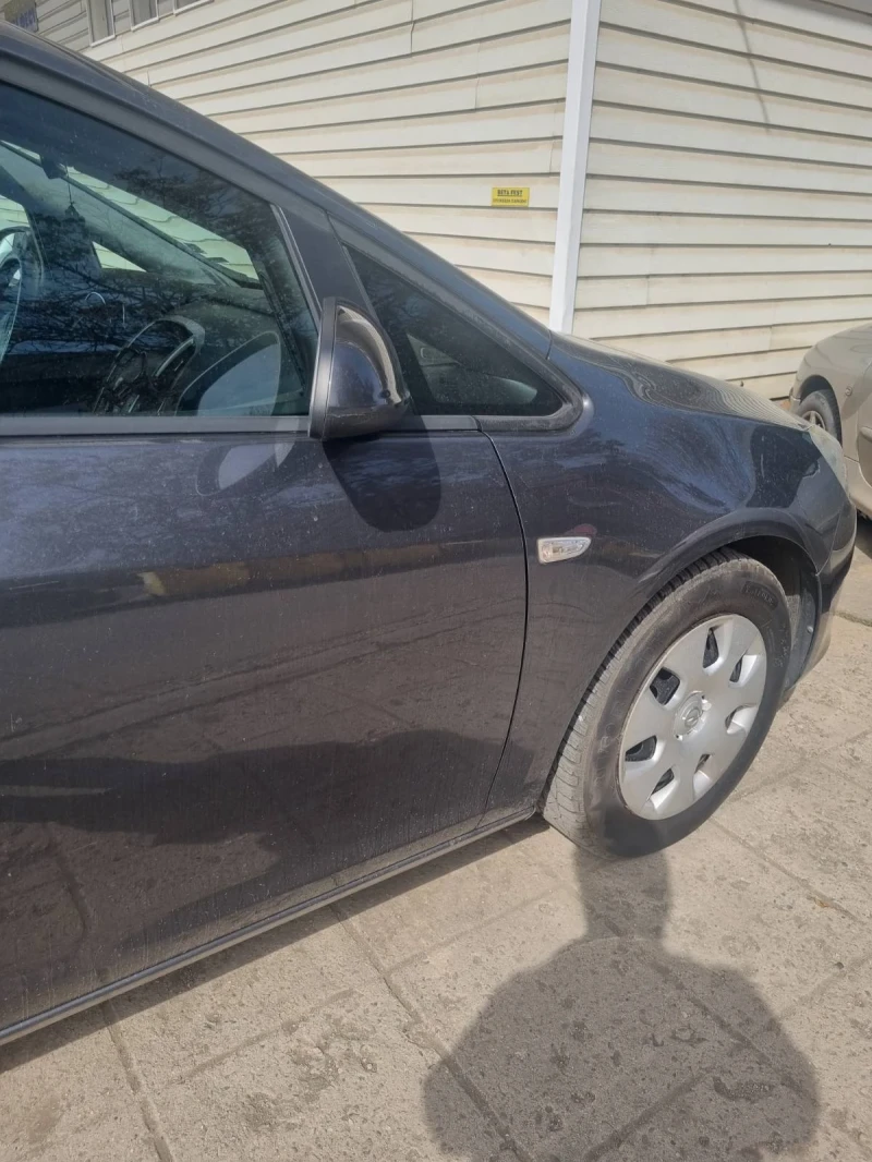 Opel Astra, снимка 4 - Автомобили и джипове - 52710886