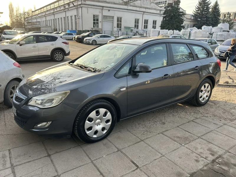 Opel Astra, снимка 10 - Автомобили и джипове - 52710886