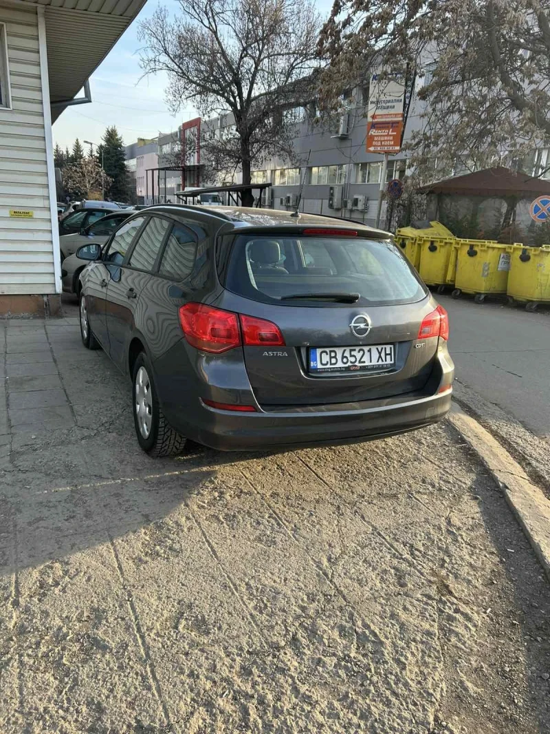 Opel Astra, снимка 9 - Автомобили и джипове - 52710886