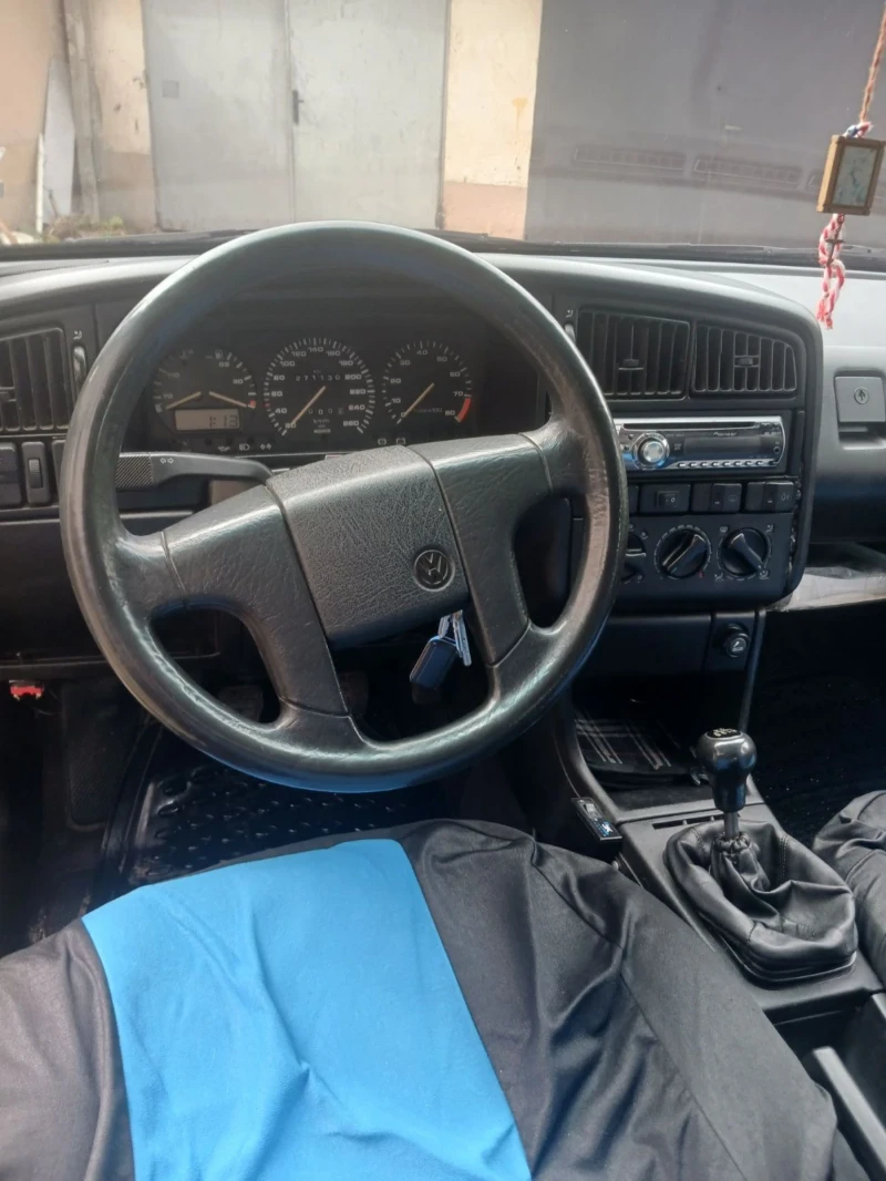 VW Passat, снимка 5 - Автомобили и джипове - 52886564