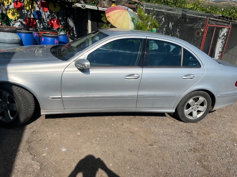 Mercedes-Benz E 320 v-образен 7g , снимка 6 - Автомобили и джипове - 51890965