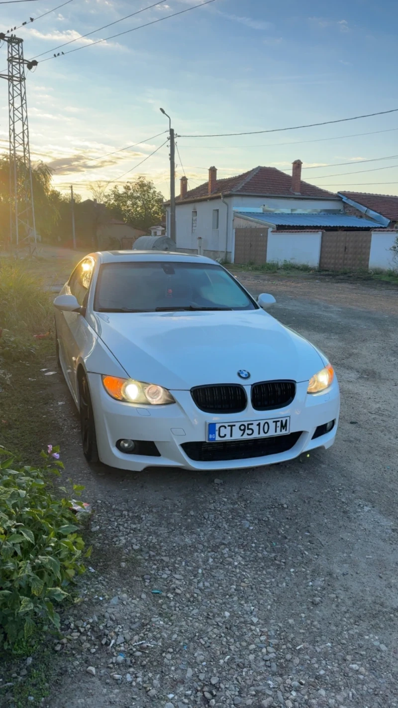 BMW 330, снимка 2 - Автомобили и джипове - 52360450