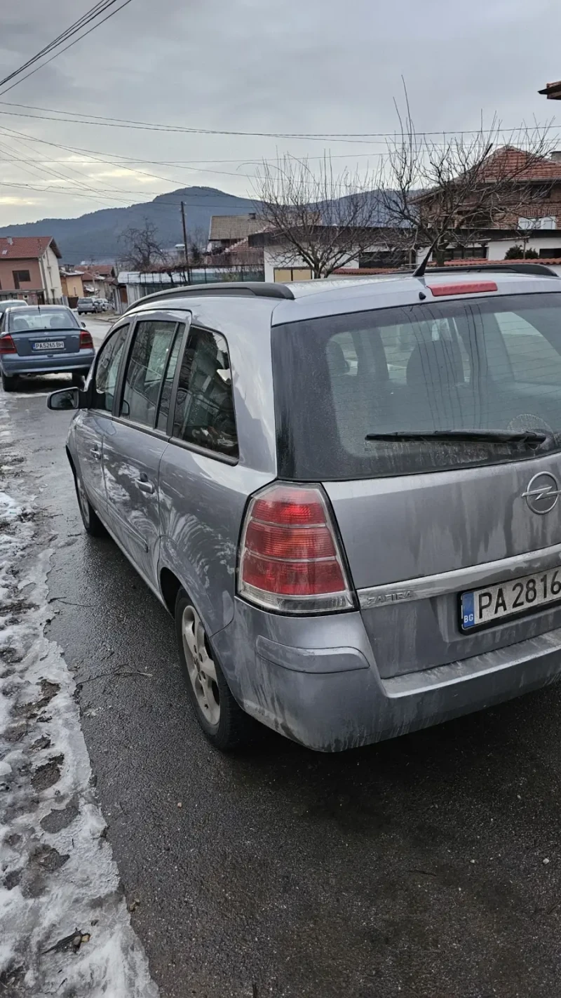 Opel Zafira 1.9d 120 hp, снимка 5 - Автомобили и джипове - 53213657