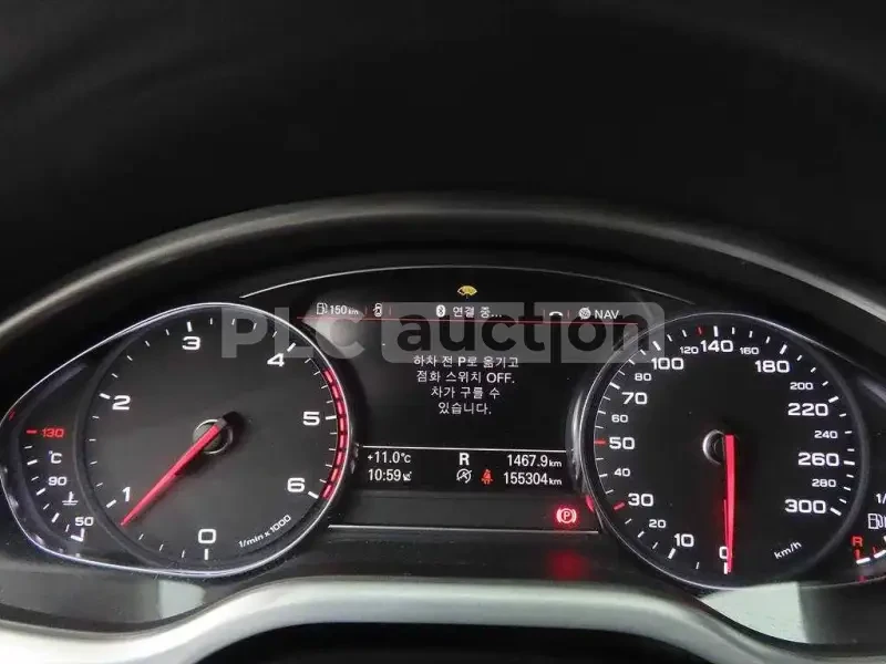 Audi A8 4.2TDI L| FULL| 360| DISTRONIC| TV| ОБДУХВАНЕ, снимка 10 - Автомобили и джипове - 54416915