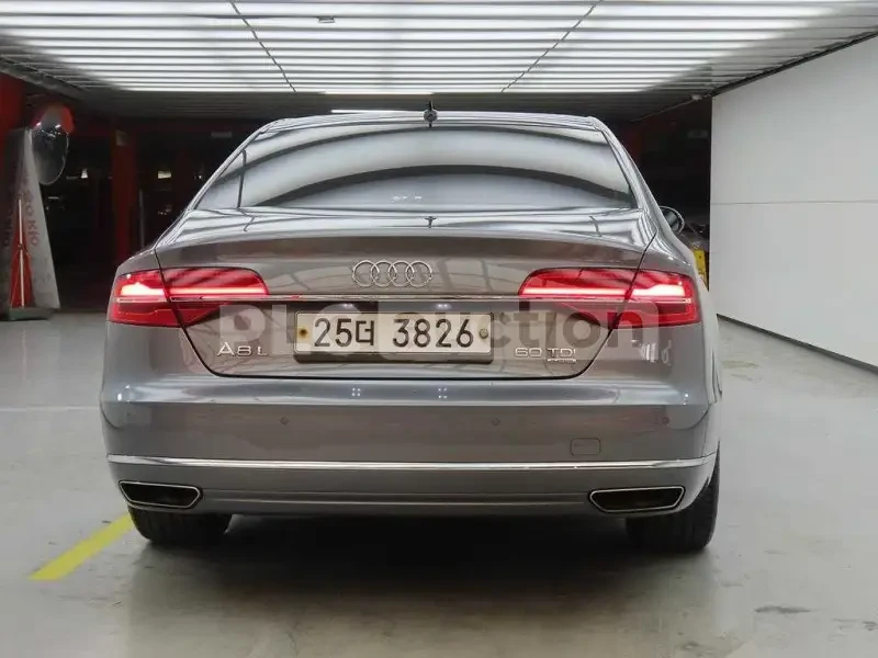 Audi A8 4.2TDI L| FULL| 360| DISTRONIC| TV| ОБДУХВАНЕ, снимка 5 - Автомобили и джипове - 54416915