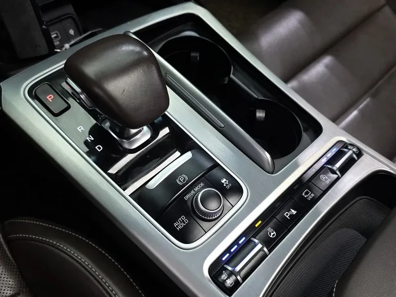 Kia Stinger 3.3 TURBO AWD GT, снимка 9 - Автомобили и джипове - 54940259