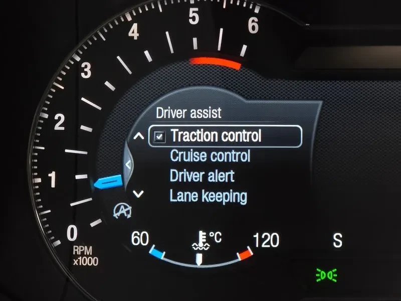 Ford Mondeo 2.0 TITANIUM, снимка 17 - Автомобили и джипове - 56306356