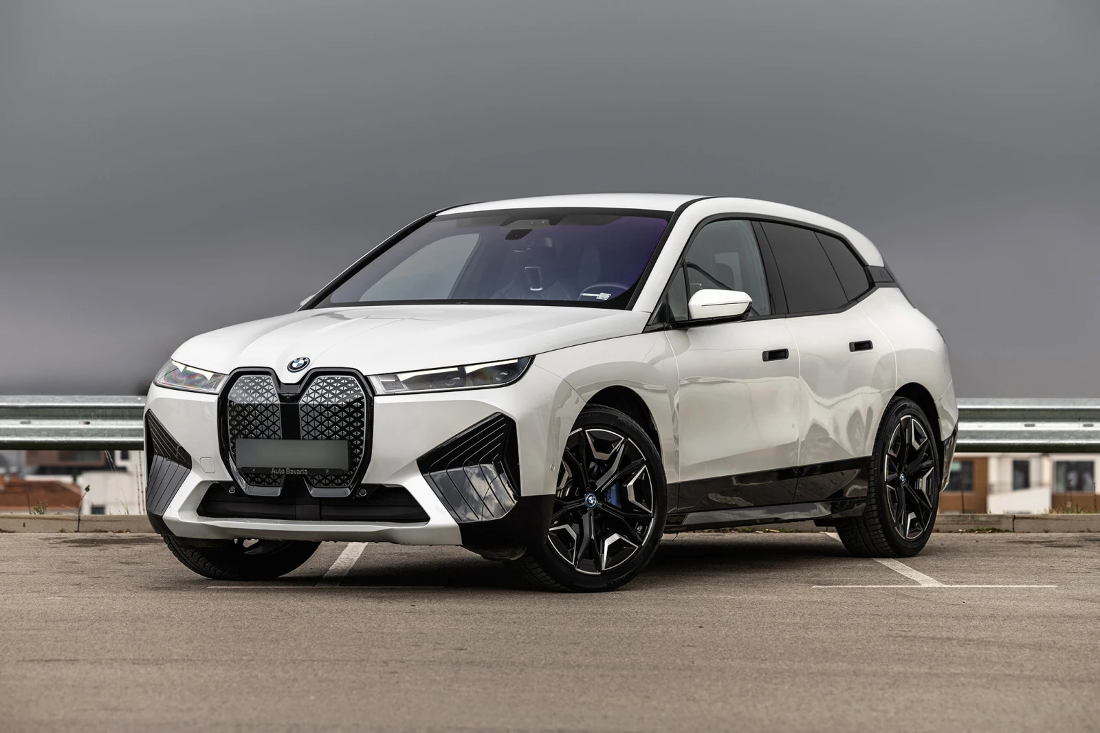 BMW iX M40 / Еропейска!, снимка 1