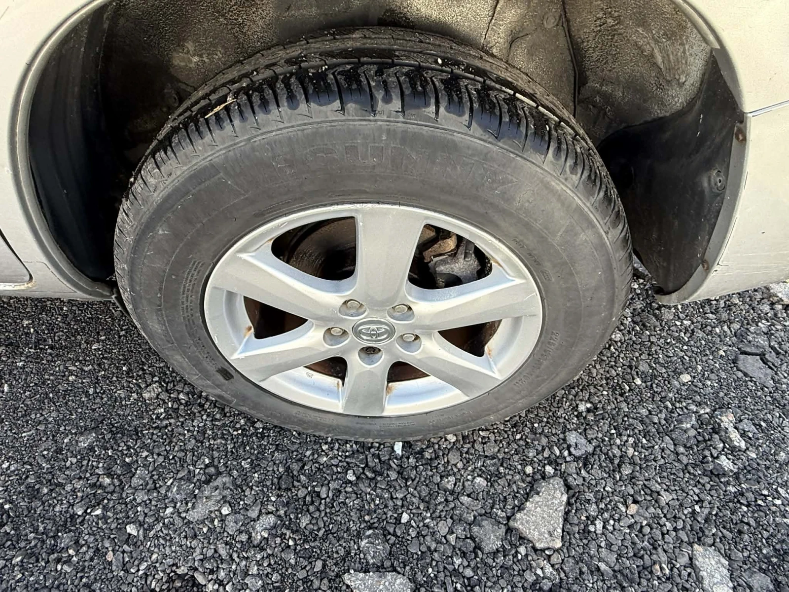 Toyota Rav4 2. 2 D-4D 136 к. с. НА ЧАСТИ, снимка 7 - Автомобили и джипове - 52982439