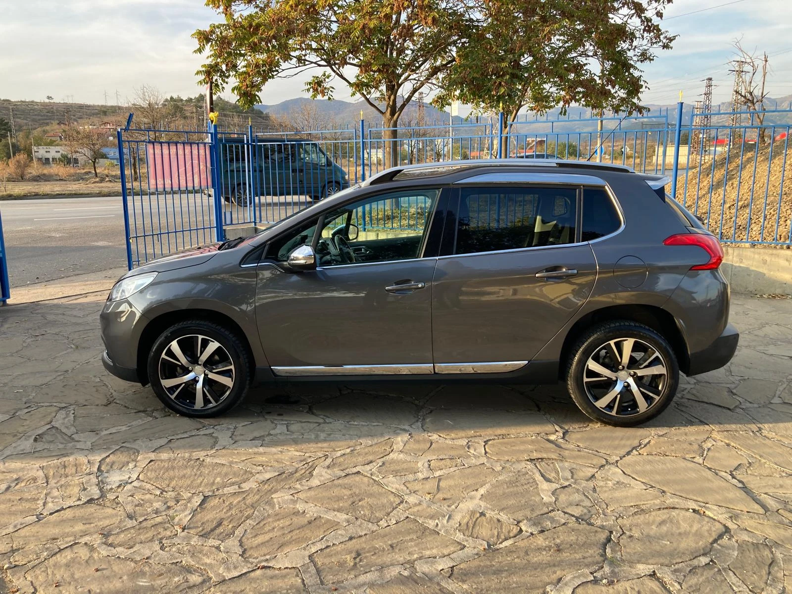 Peugeot 2008 1, 6HDi НАВИ КОЖА 6-скорости EURO 5B - изображение 8