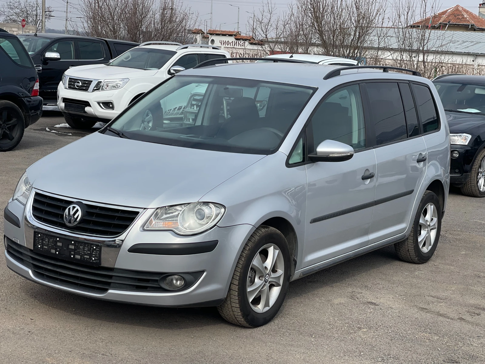 VW Touran 1.9TDi Facelift - изображение 2