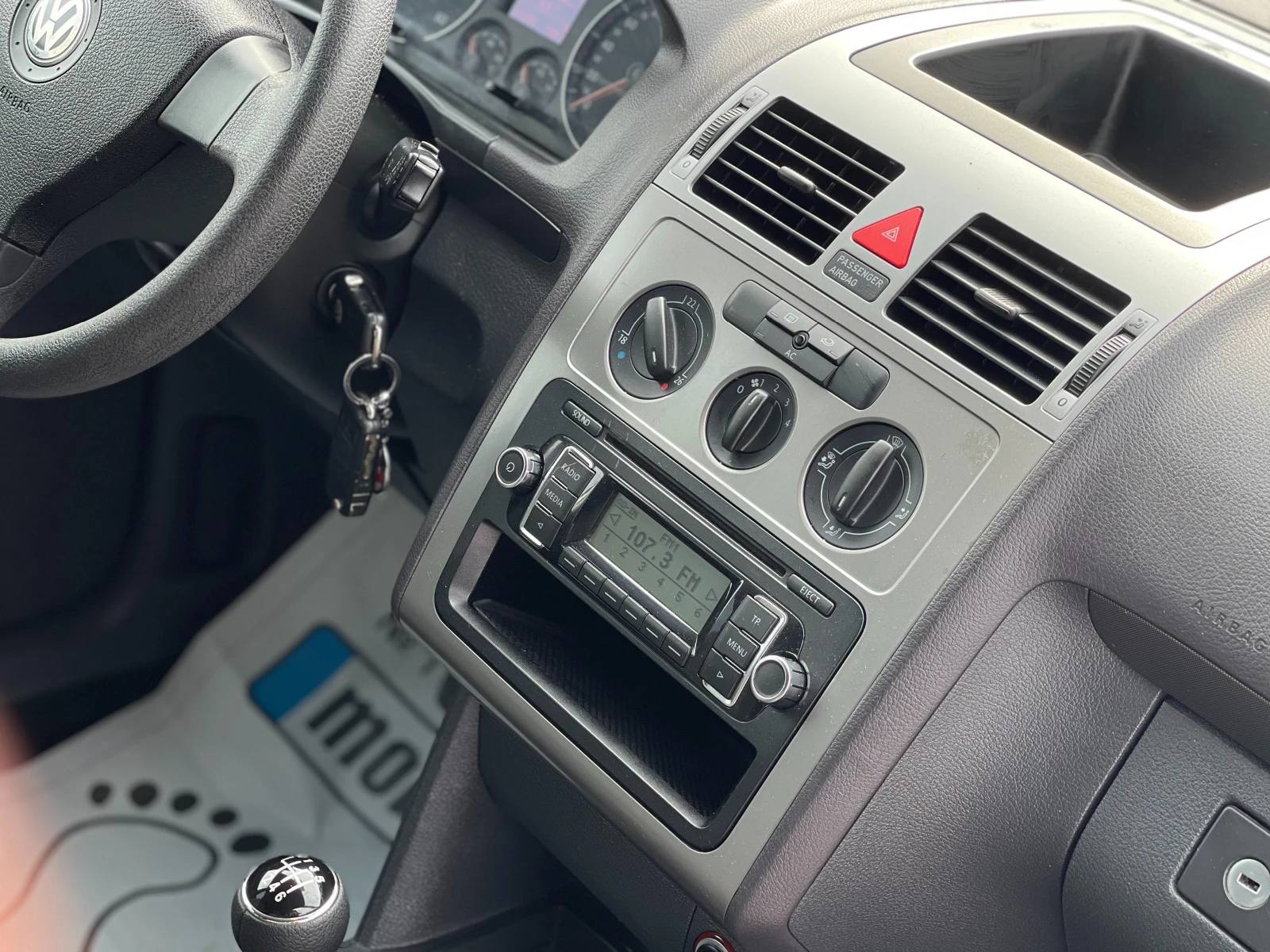 VW Touran 1.9TDi Facelift | Mobile.bg   12