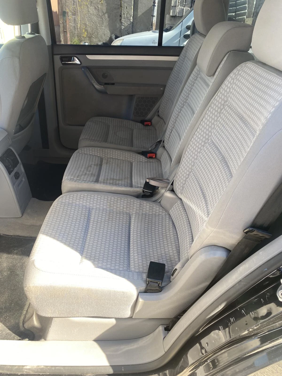 VW Touran  - изображение 4