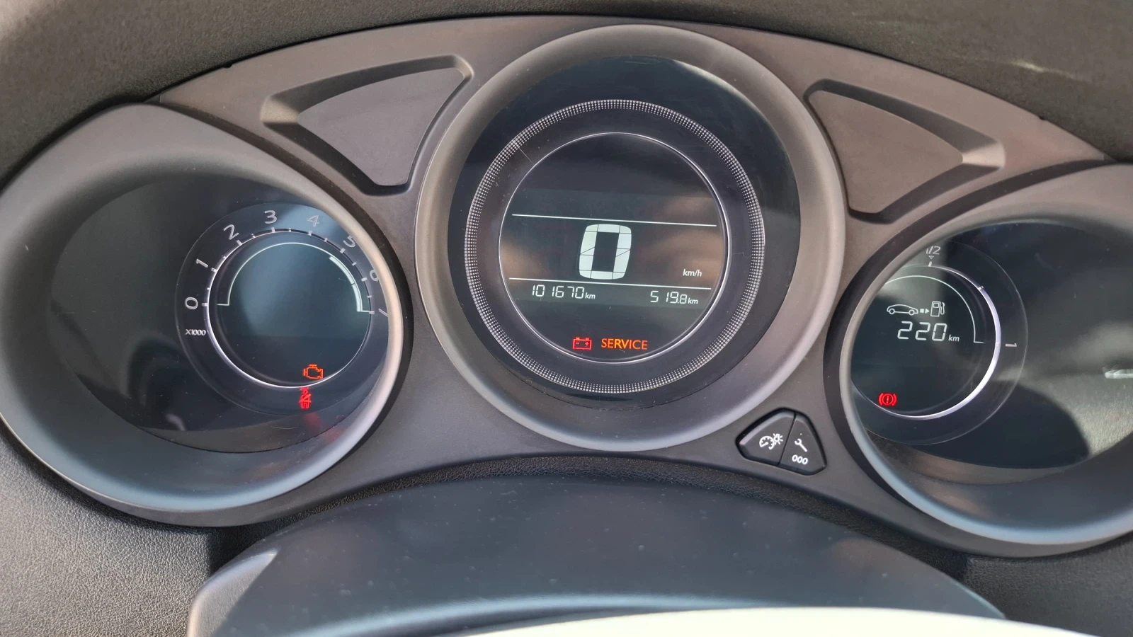 Citroen C4  - изображение 9