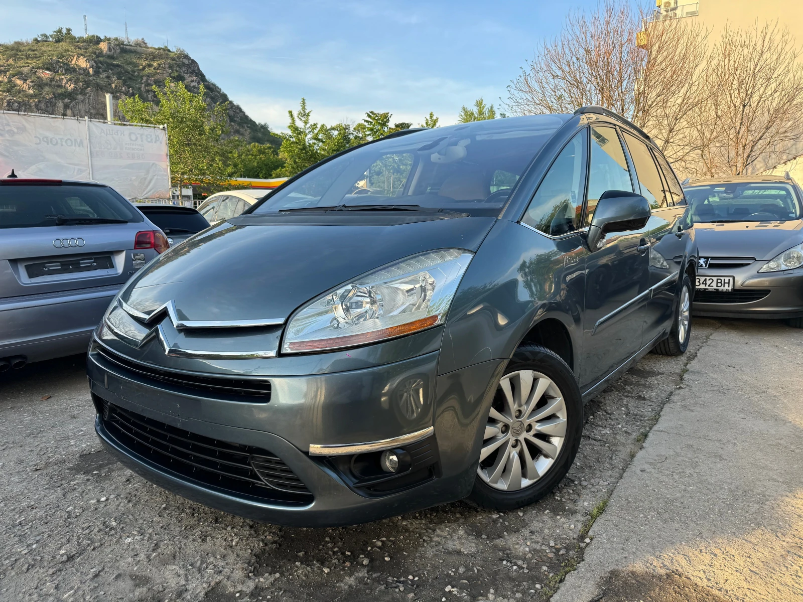 Citroen C4 Picasso 1.6HDI 100HP AVTOMAT KLIMA 7 MESTEN 2010G | Mobile.bg   1