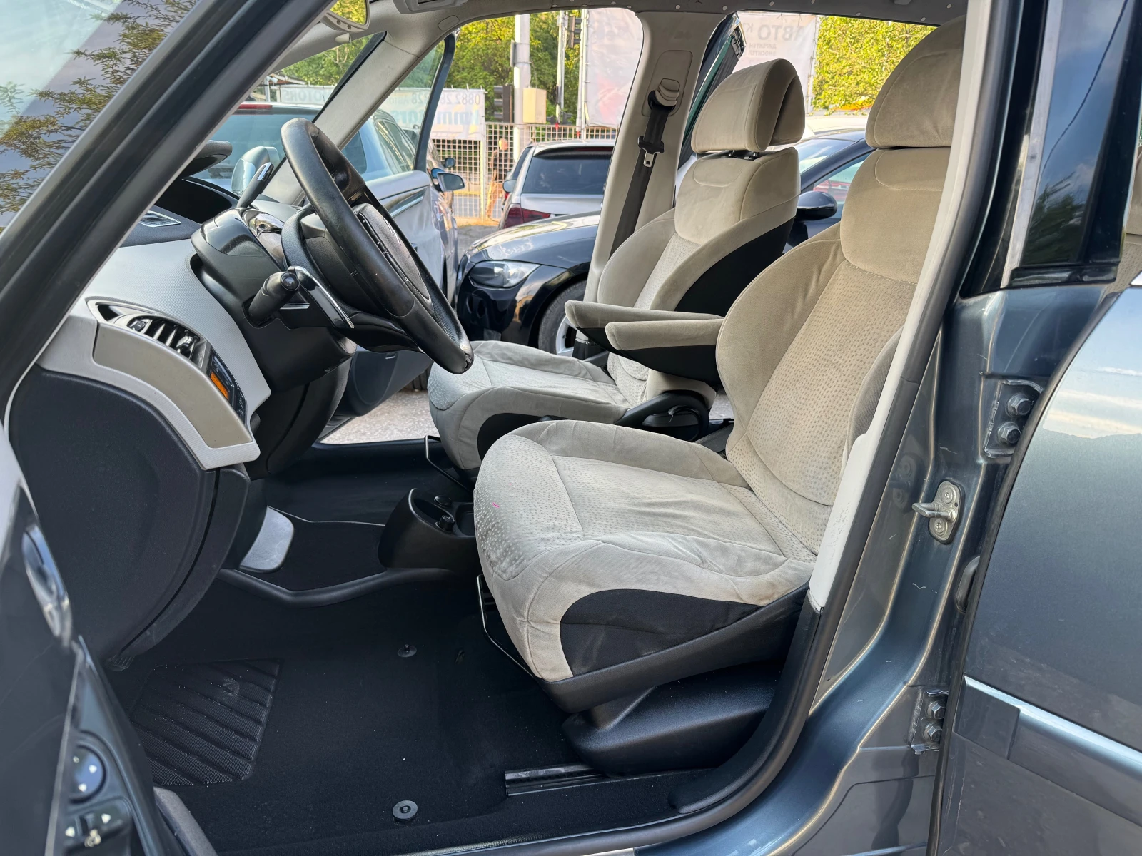 Citroen C4 Picasso 1.6HDI 100HP AVTOMAT KLIMA 7 MESTEN 2010G - изображение 9