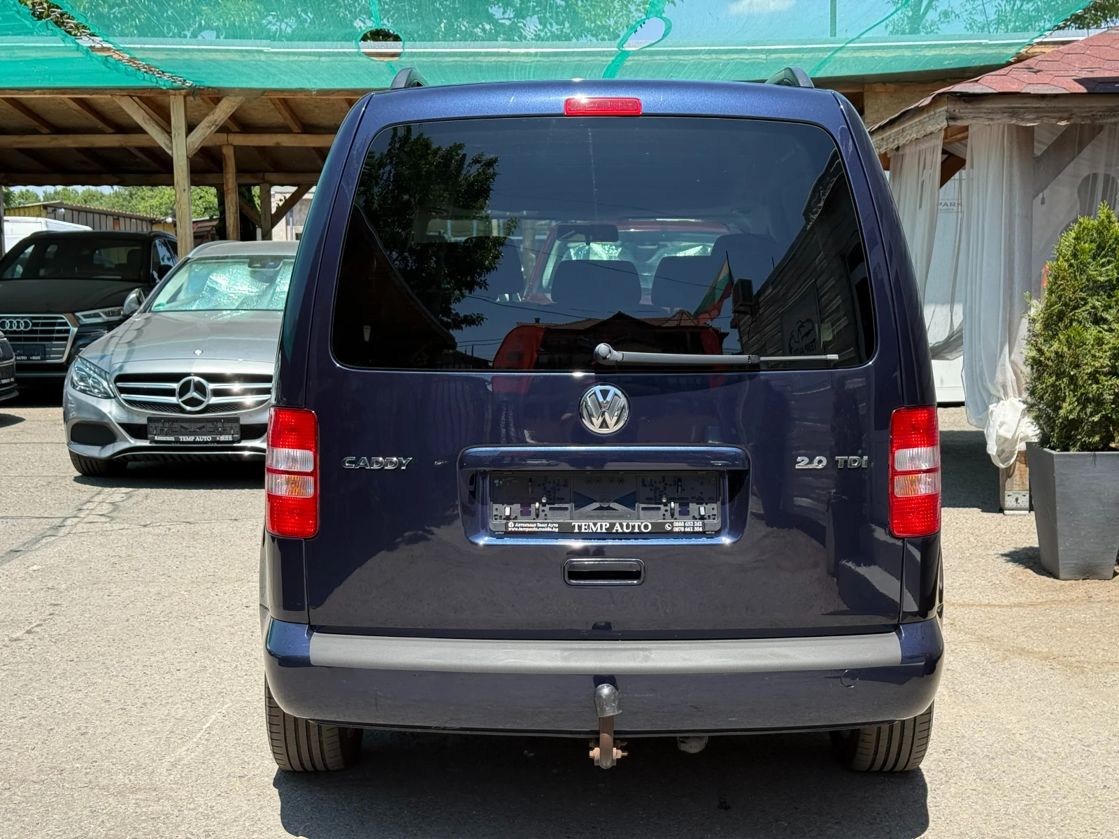 VW Caddy 2.0TDI* 140к.с* 7м* СЕРВИЗНА КНИЖКА С ПЪЛНА ИСТОРИ - изображение 6