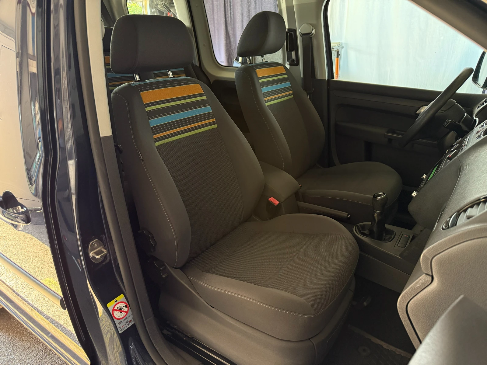 VW Caddy 2.0TDI* 140.* 7*      | Mobile.bg   12