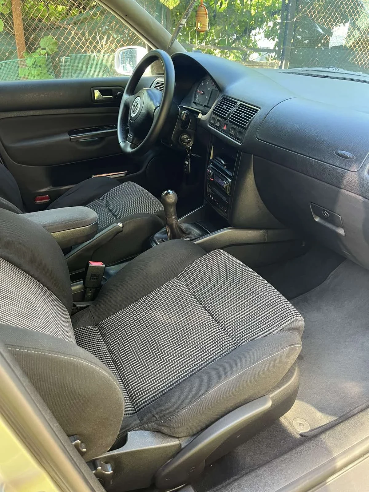 VW Golf  - изображение 6