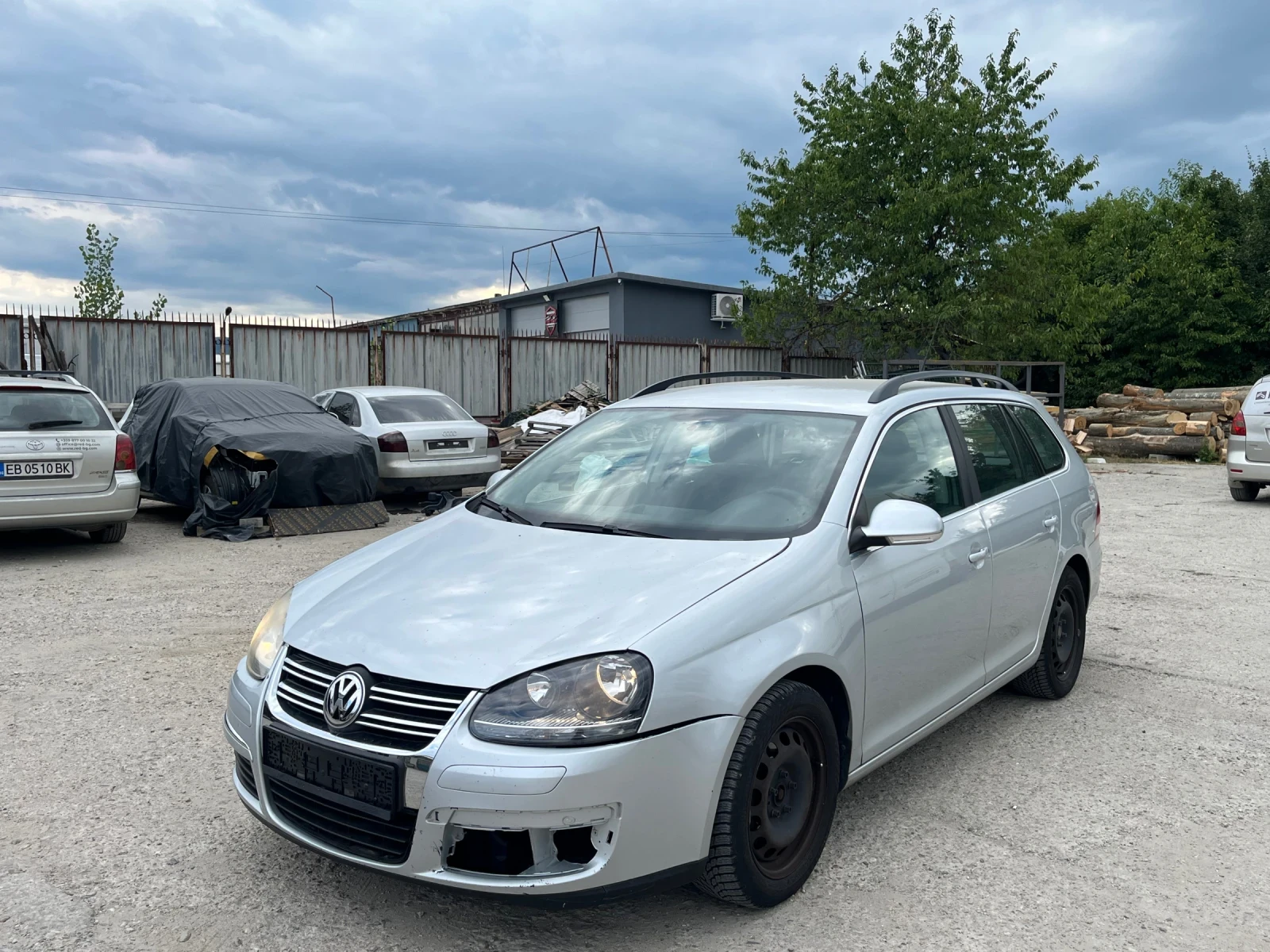 VW Golf 1.6i 102k.c. Comfortline * AC * Реални км - изображение 3
