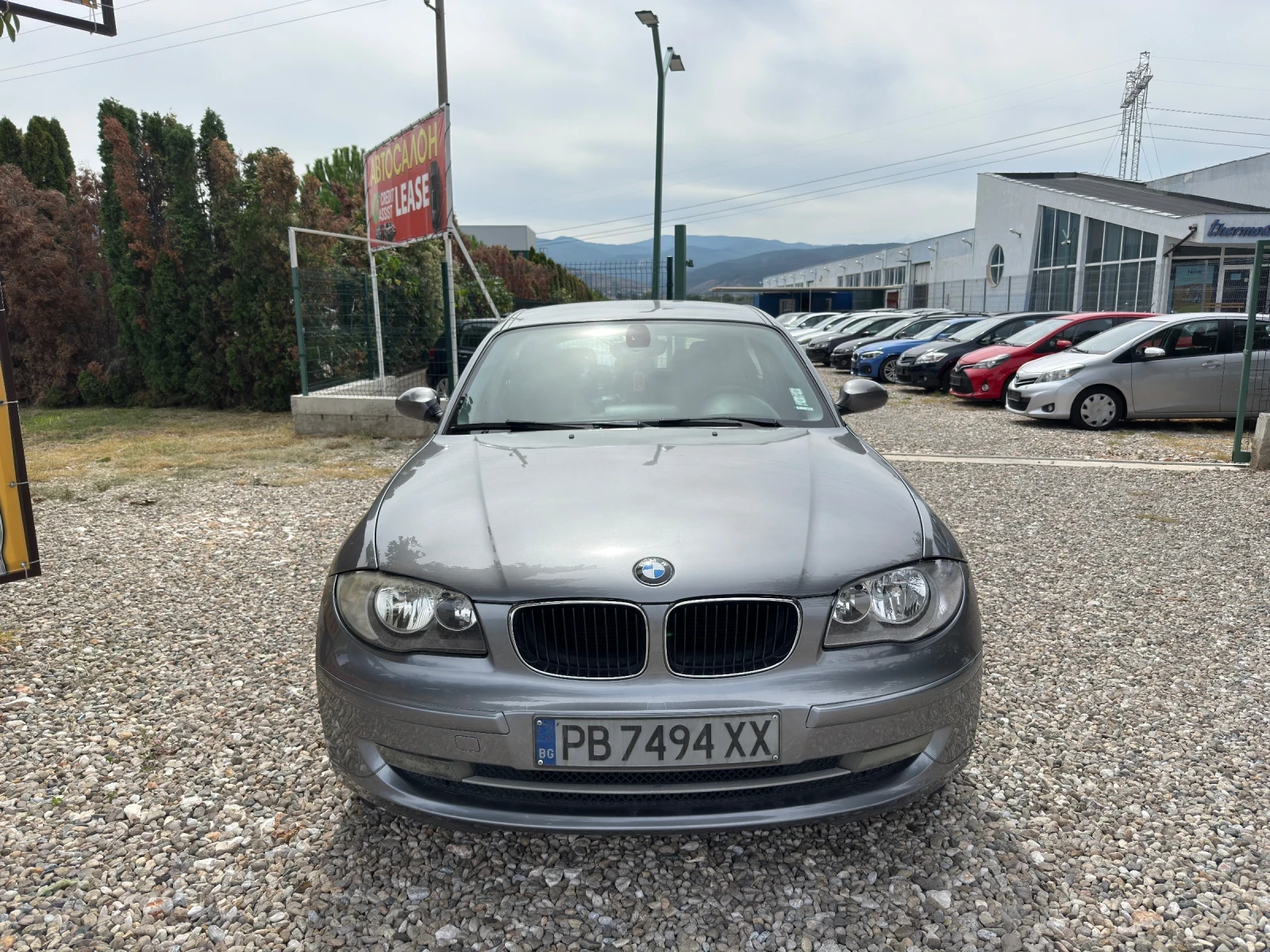 BMW 118 2.0 D NAVI - изображение 2