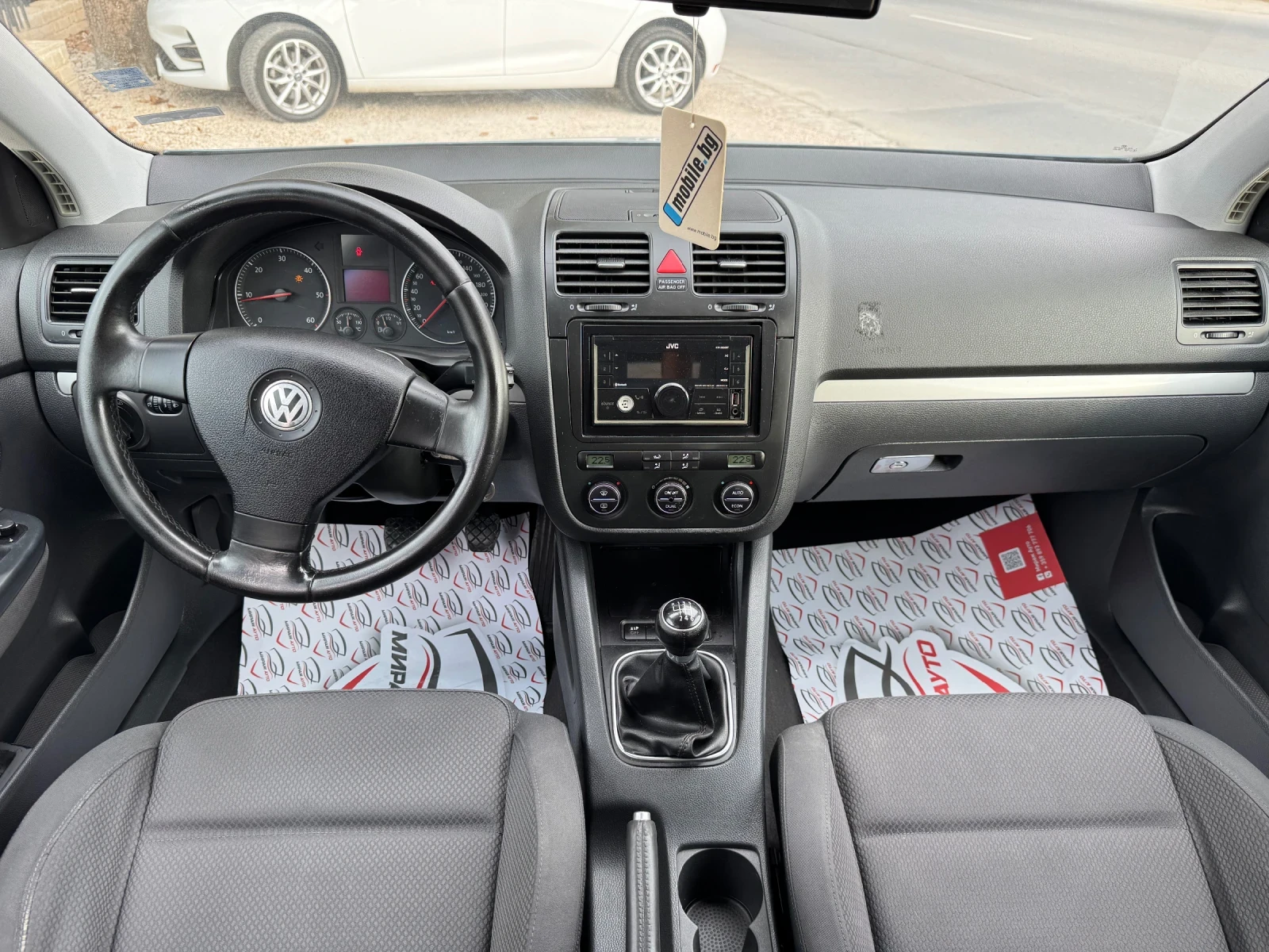 VW Golf 1.9TDI* 6-скорости* Теглич* Обслужен - изображение 10