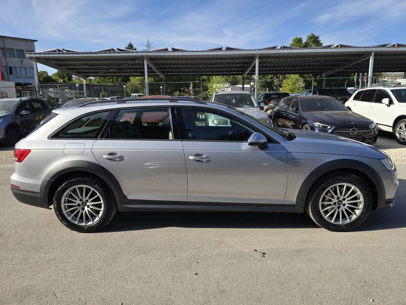 Audi A4 Allroad 3.0TDI 218к.с Quattro Топ състояние  - изображение 8