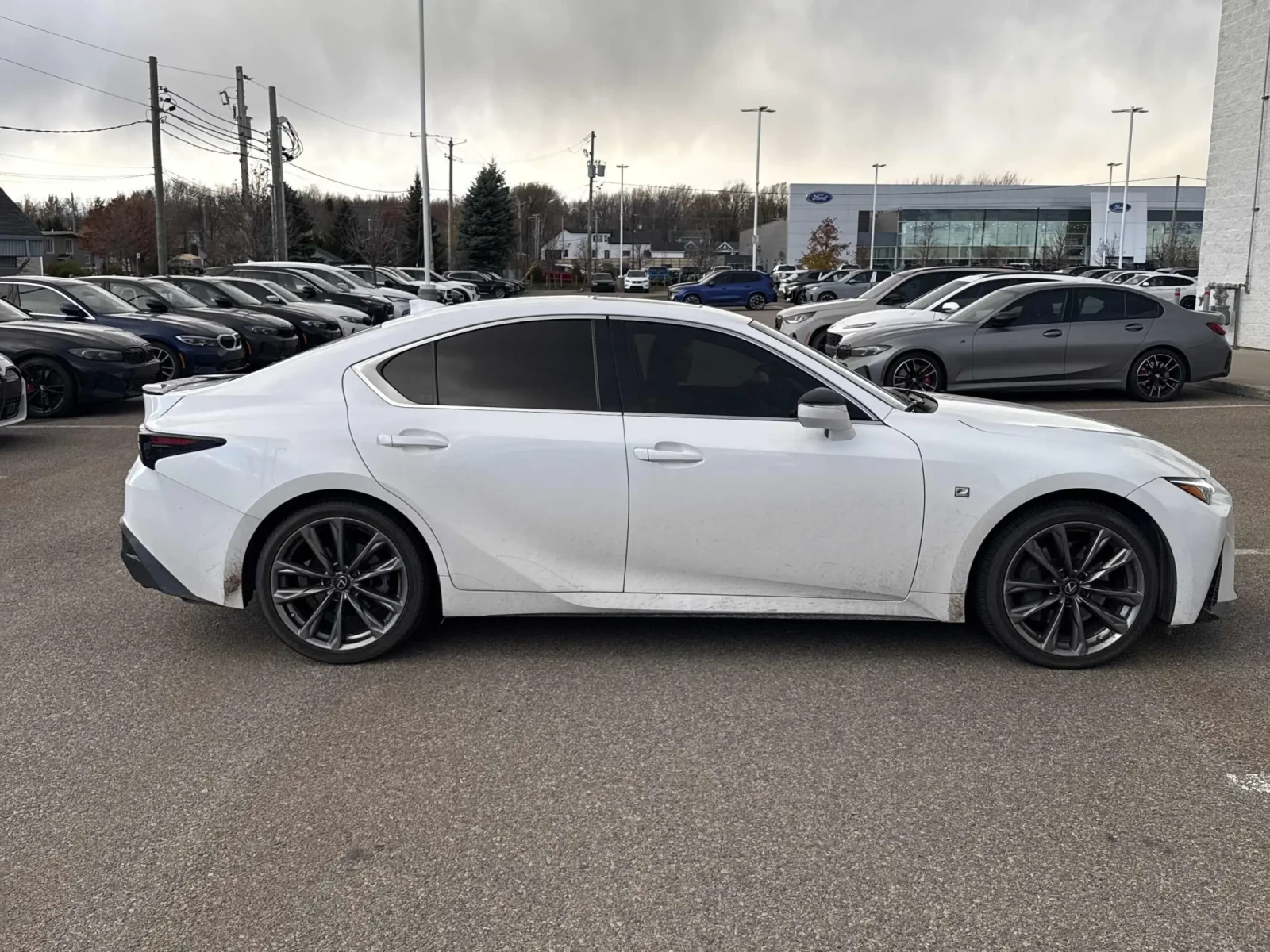 Lexus IS 300 * CARFAX *    | Mobile.bg   4