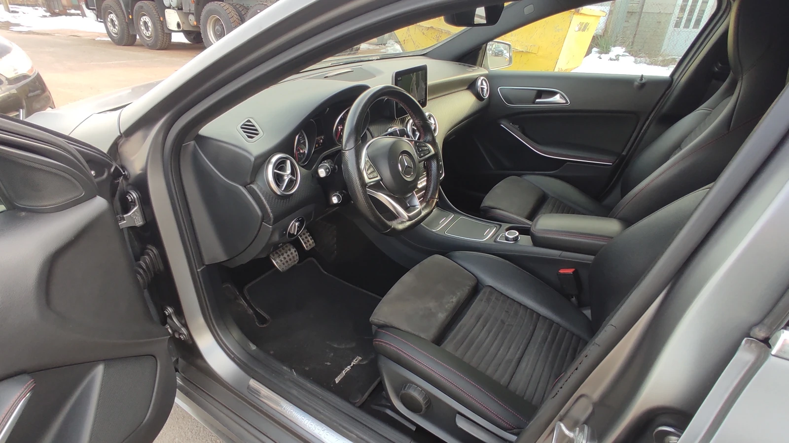 Mercedes-Benz A 180 AMG-PAC; MAT; FULL CARBON!!!  | Mobile.bg   12