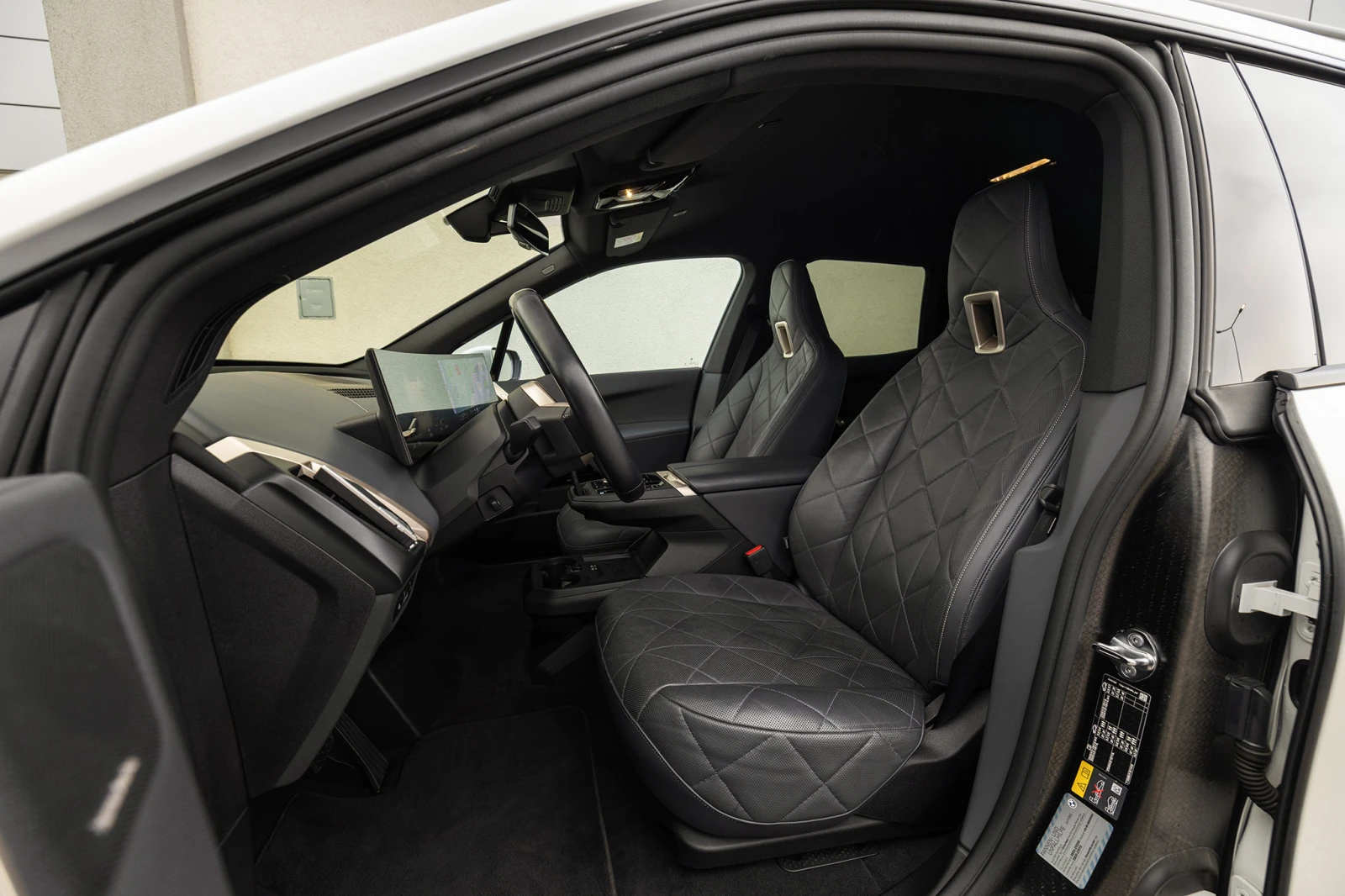 BMW iX M40 / ! | Mobile.bg   9