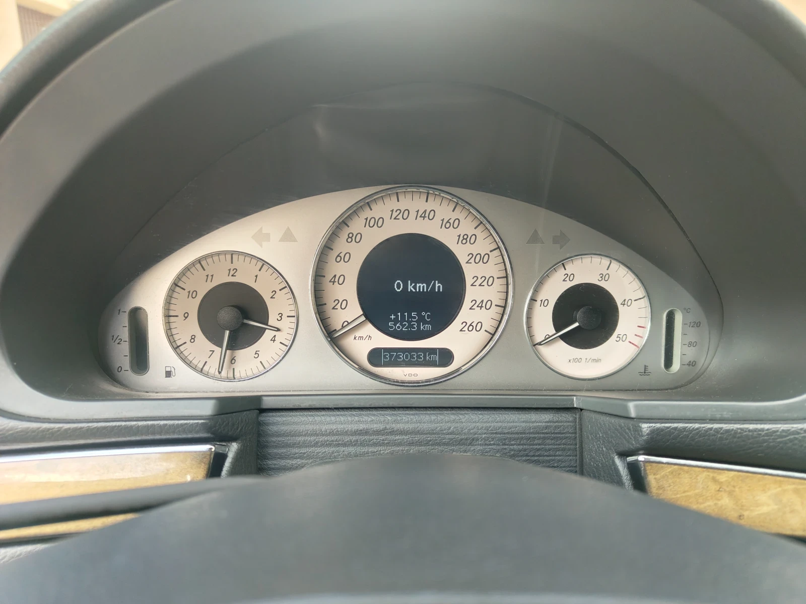 Mercedes-Benz E 280 3.2CDI, OM648, снимка 9 - Автомобили и джипове - 53760086