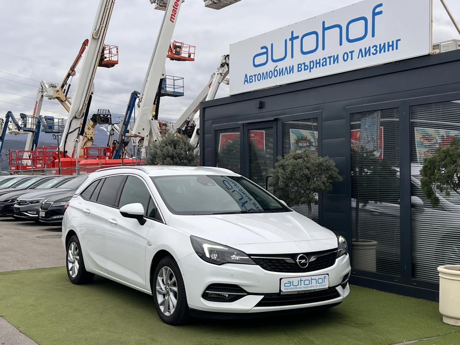 Opel Astra ELEGANCE/1.2TURBO/130K.C./6MT, снимка 6 - Автомобили и джипове - 53904219