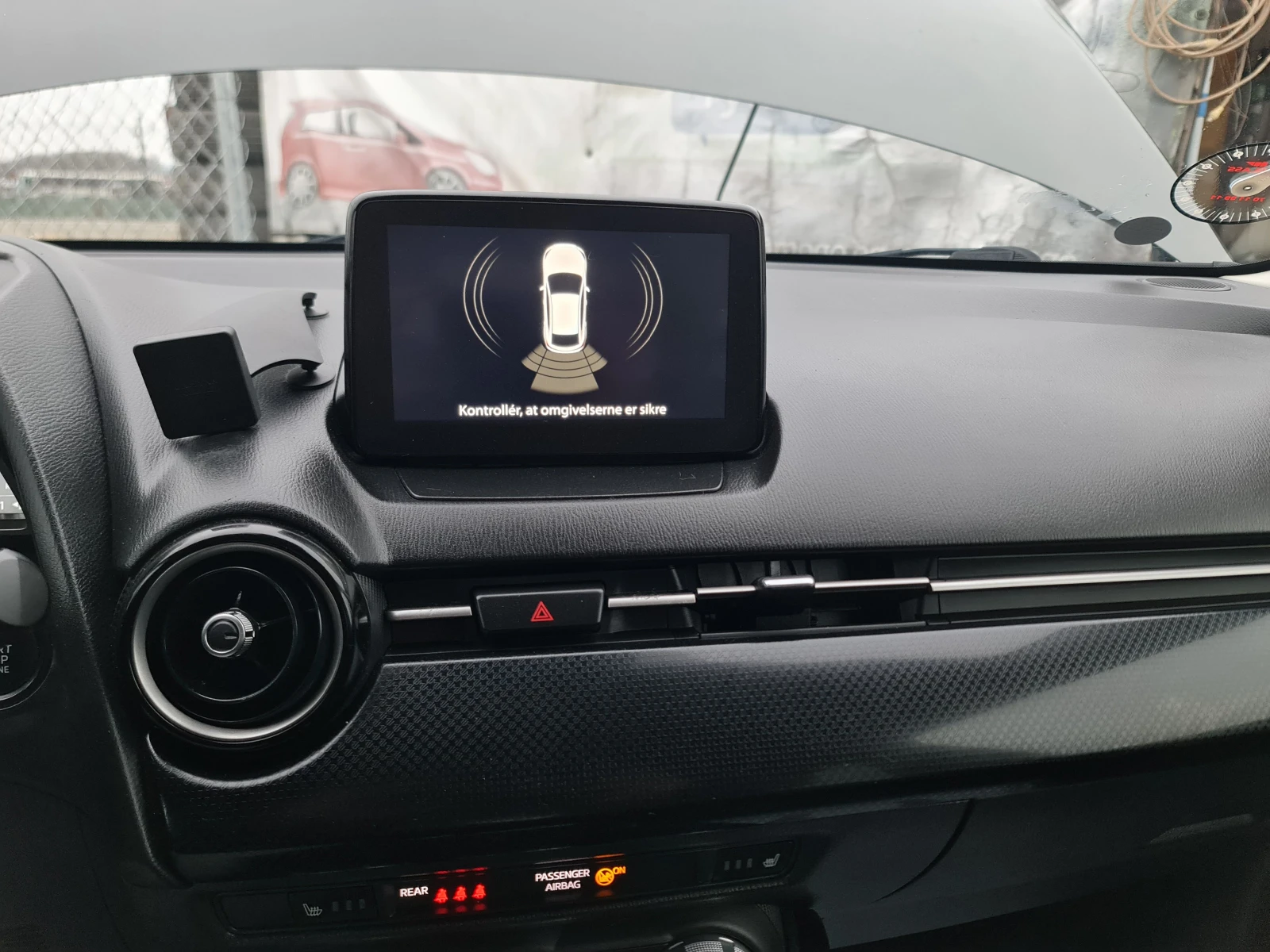 Mazda 2 ПРОМОЦИЯ/1, 5i/90hpFACE LIFT, снимка 6 - Автомобили и джипове - 54544638
