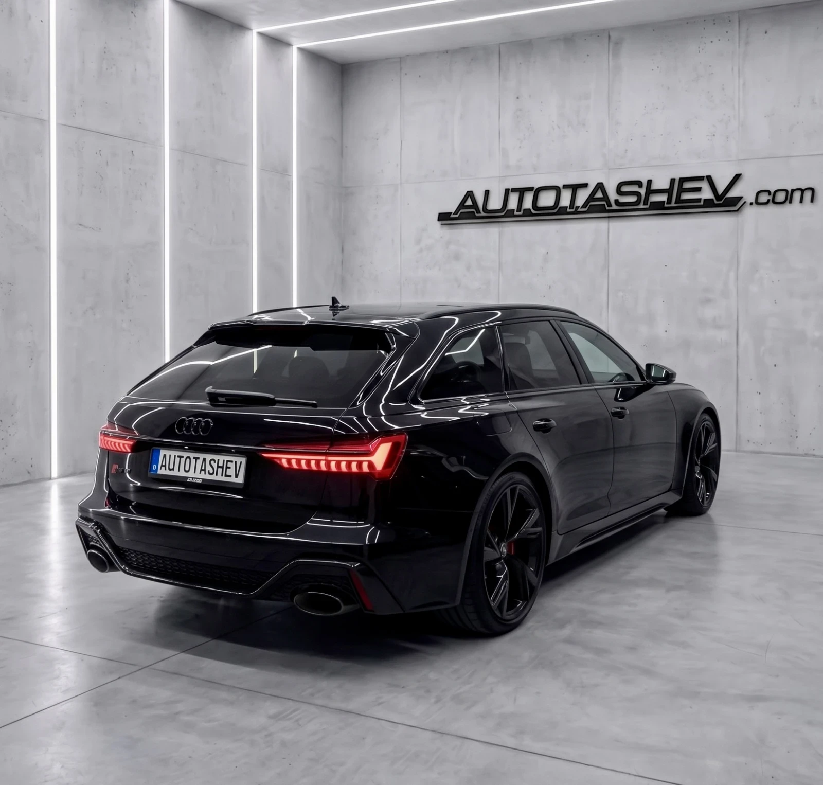 Audi Rs6 CERAMIC AIR LASER B&O 360 HUD SOFTCLOSE ACC CARBON, снимка 2 - Автомобили и джипове - 54600642